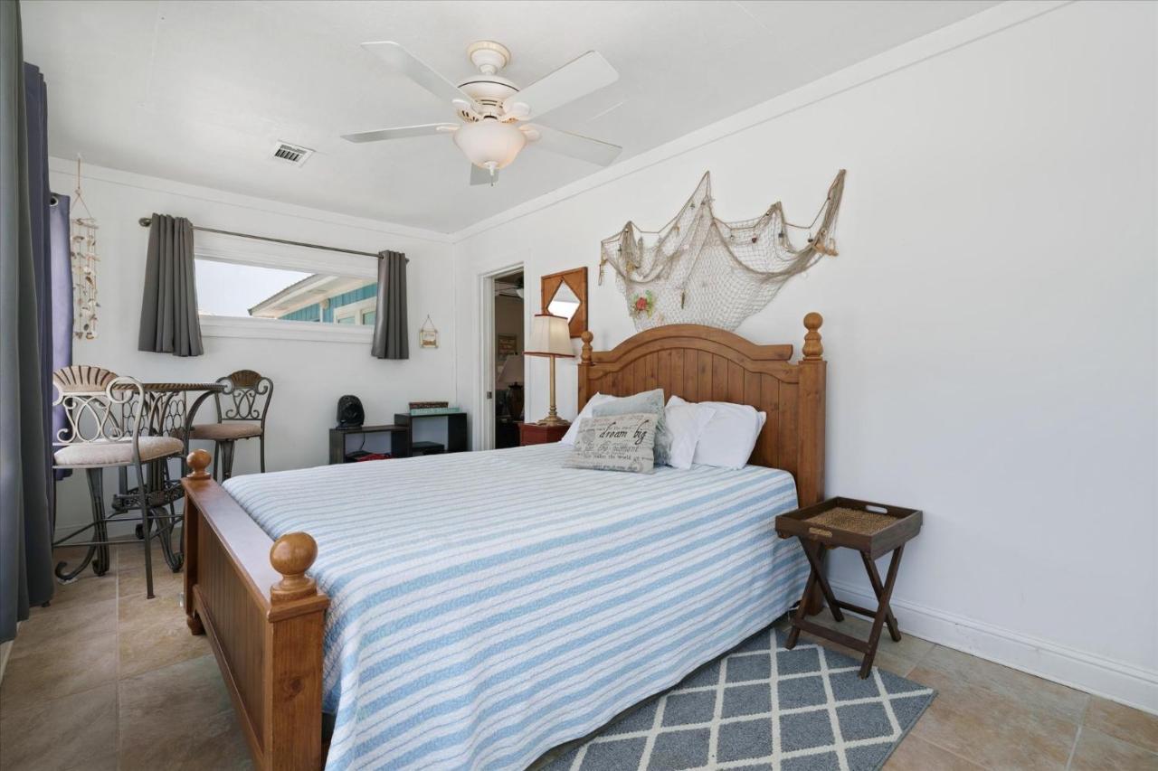 Knee Deep - Amazing Beach Cottage Locates On Sugar White Sands, Great Gulf And Bay Views, Home Dauphin Island Esterno foto