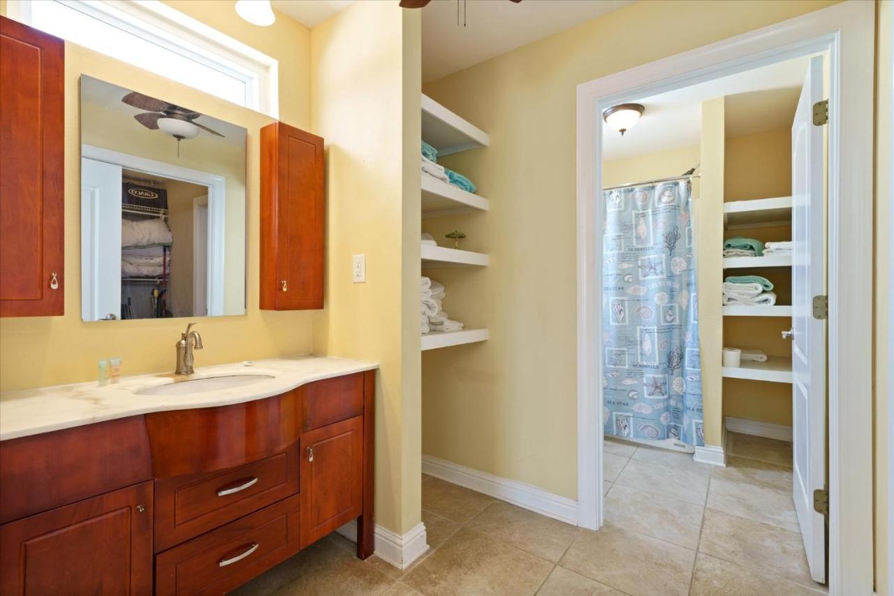 Knee Deep - Amazing Beach Cottage Locates On Sugar White Sands, Great Gulf And Bay Views, Home Dauphin Island Esterno foto